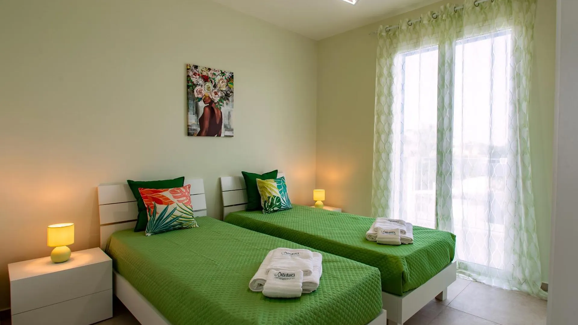 Onda Bianca Luxury Apartments Realmonte 0*,